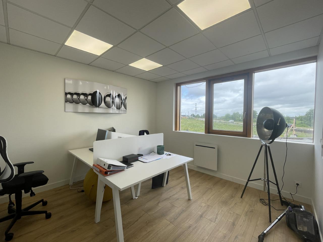 Bureau Cesson-Sévigné 146m² Vente bureau Cesson-Sévigné Ille-et-Vilaine OVBUR2422964 3